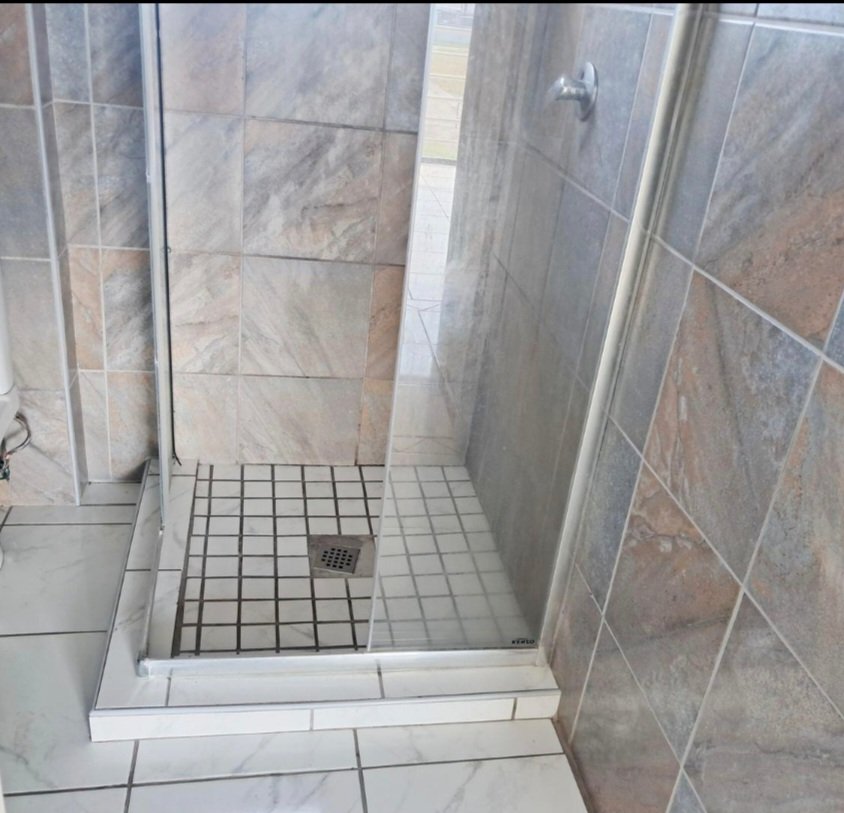 To Let 2 Bedroom Property for Rent in Parsonsvlei Eastern Cape